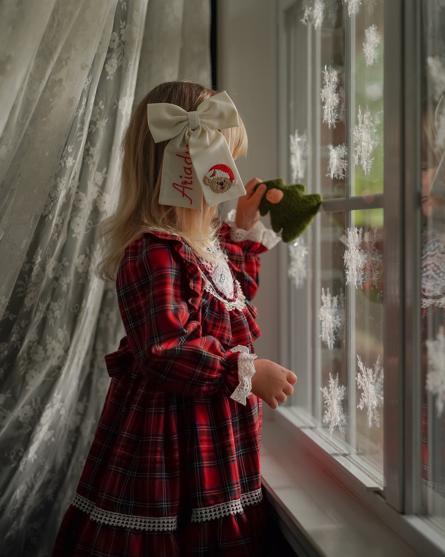 (Pre-Order) Bear Pattern Hand Embroidered Hair Bow