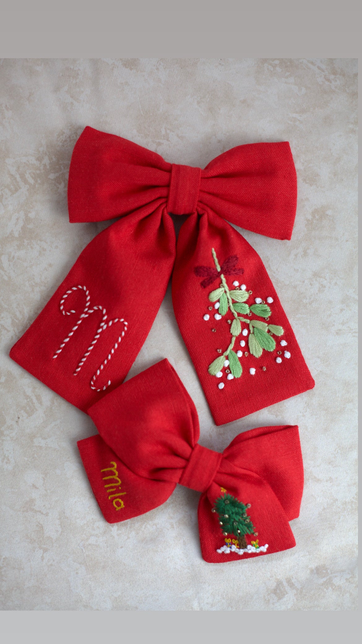 (Pre-Order) Hand Embroidered Custom Mistletoe Hair Bow