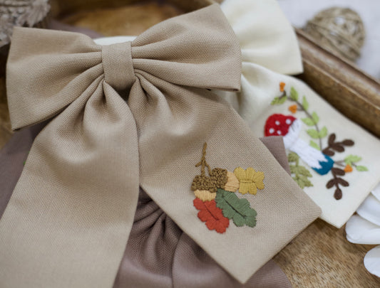 Autumn Acorn Bow